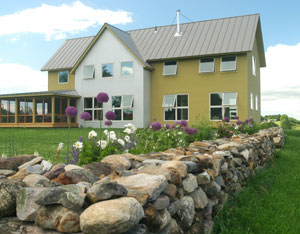 
Zero-energy houses, such as this one in Vermont, start with carefully detailed building envelopes. Controlling air leaks through exterior walls and roof and adding lots of insulation reduce the amount of energy needed for heating and cooling.

